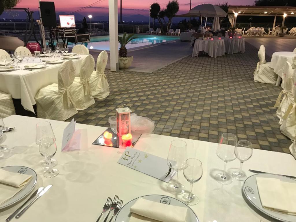 Hotel Ristorante Paradiso Albanella 外观 照片