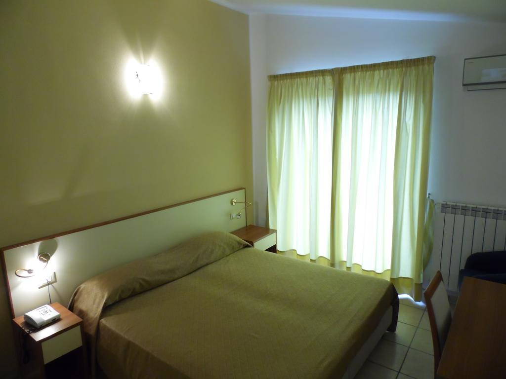 Hotel Ristorante Paradiso Albanella 客房 照片