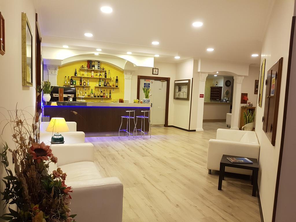 Hotel Ristorante Paradiso Albanella 外观 照片